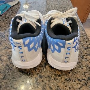 Boys Lamelo basketball shoes